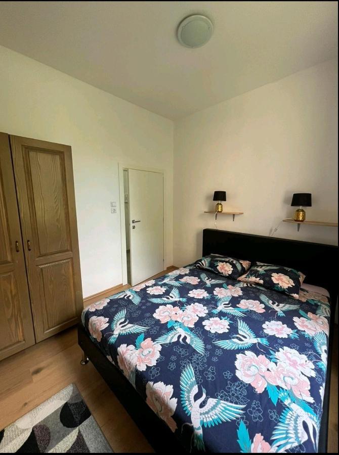 Apartment Eva Pula Extérieur photo