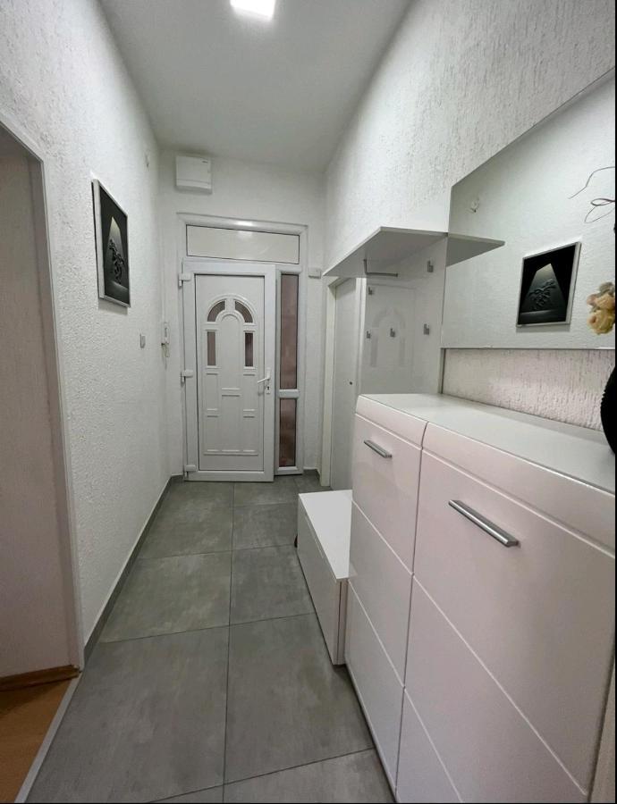 Apartment Eva Pula Extérieur photo