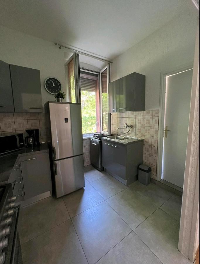 Apartment Eva Pula Extérieur photo